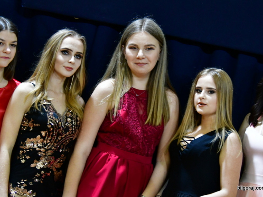 Bal gimnazjalny uczniów św. Jadwigi (FOTO, VIDEO)