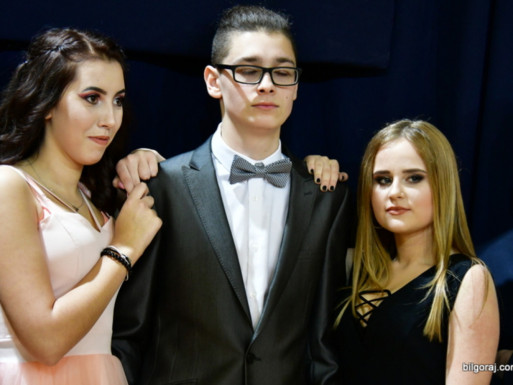 Bal gimnazjalny uczniów św. Jadwigi (FOTO, VIDEO)