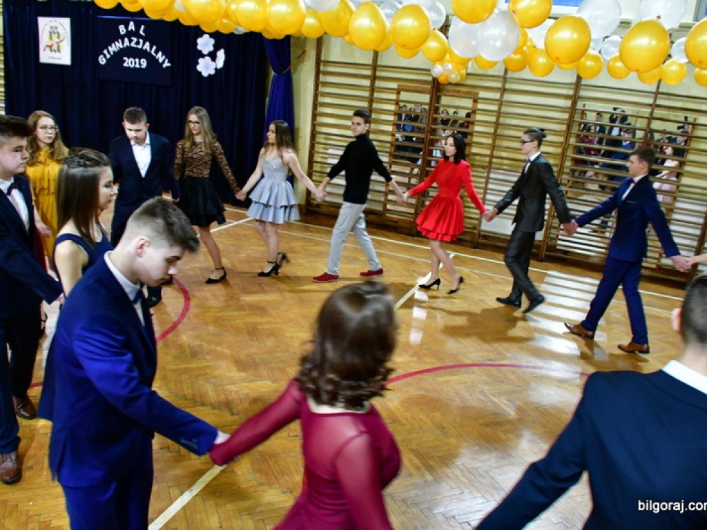 Bal gimnazjalny uczniów św. Jadwigi (FOTO, VIDEO)
