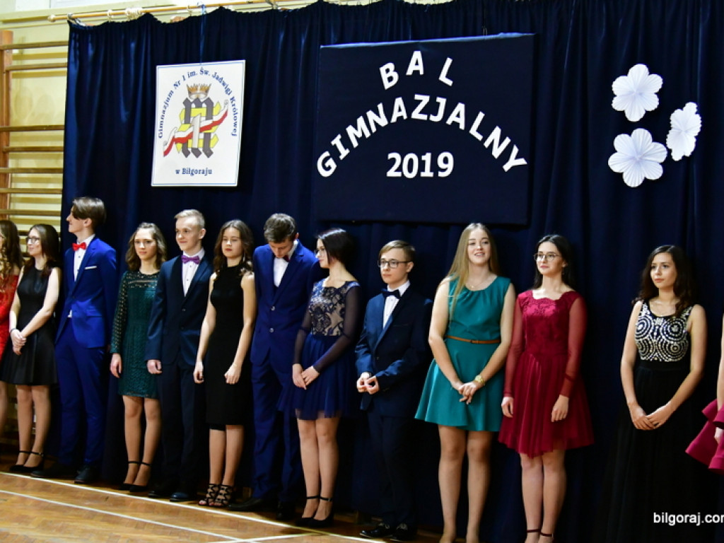 Bal gimnazjalny uczniów św. Jadwigi (FOTO, VIDEO)