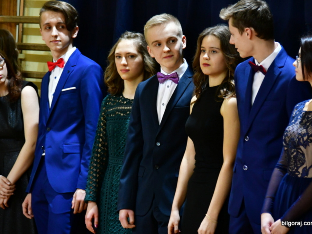 Bal gimnazjalny uczniów św. Jadwigi (FOTO, VIDEO)