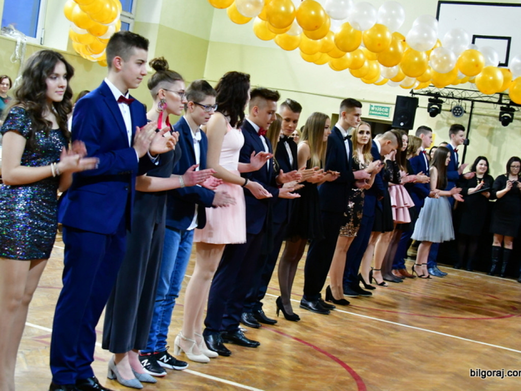 Bal gimnazjalny uczniów św. Jadwigi (FOTO, VIDEO)