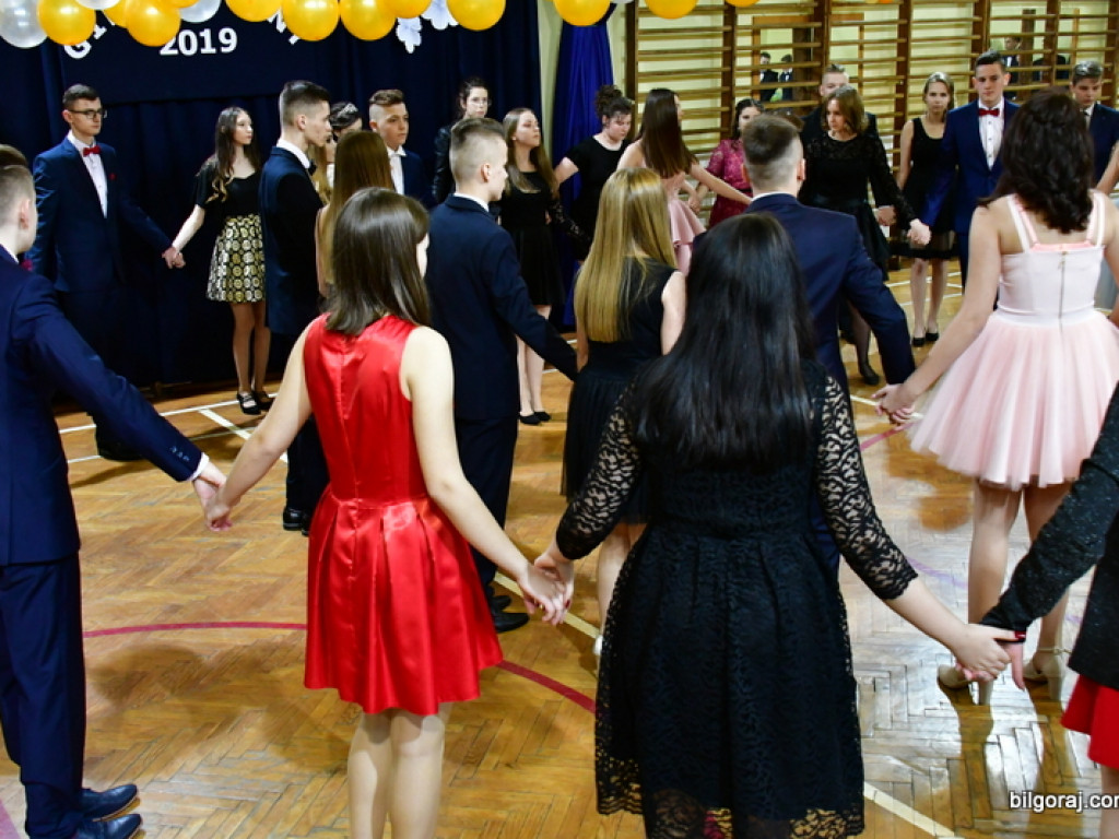 Bal gimnazjalny uczniów św. Jadwigi (FOTO, VIDEO)