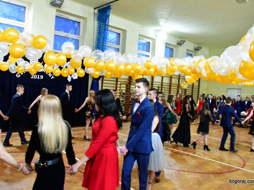 Bal gimnazjalny uczniów św. Jadwigi (FOTO, VIDEO)