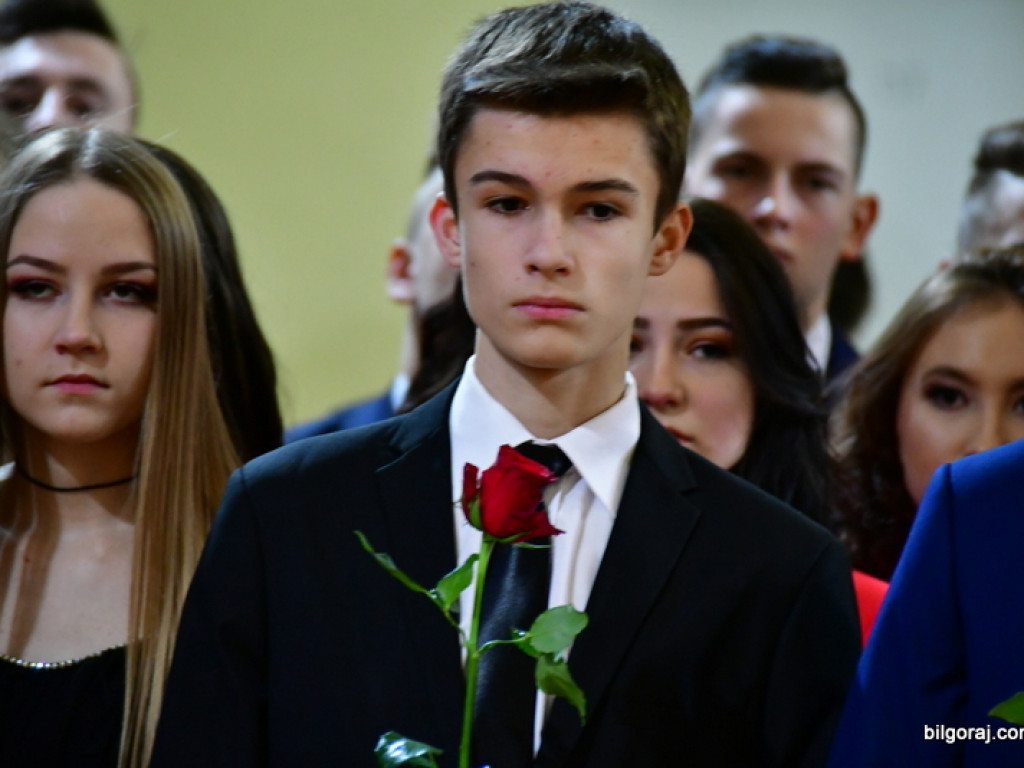 Bal gimnazjalny uczniów św. Jadwigi (FOTO, VIDEO)