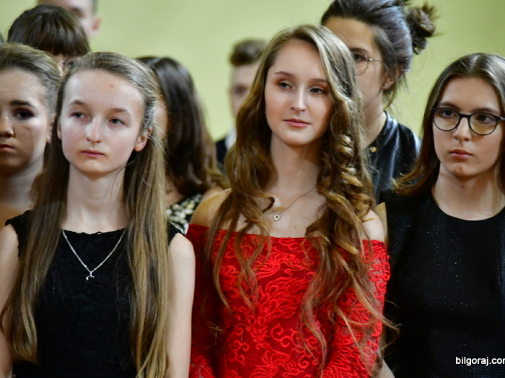 Bal gimnazjalny uczniów św. Jadwigi (FOTO, VIDEO)