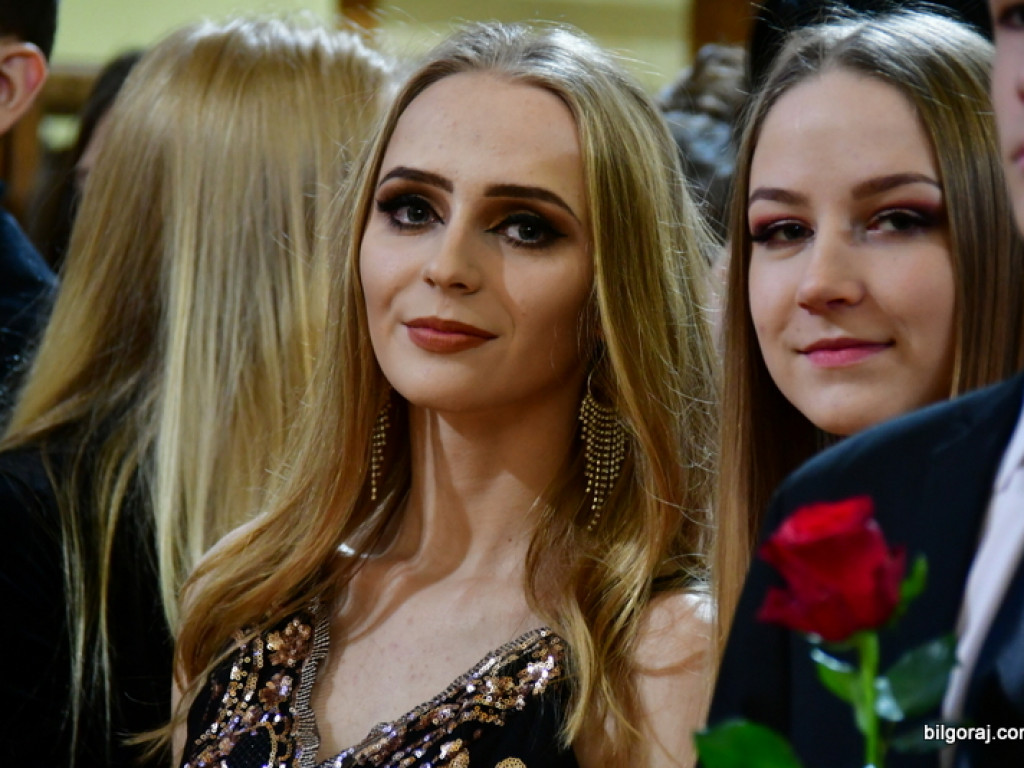 Bal gimnazjalny uczniów św. Jadwigi (FOTO, VIDEO)