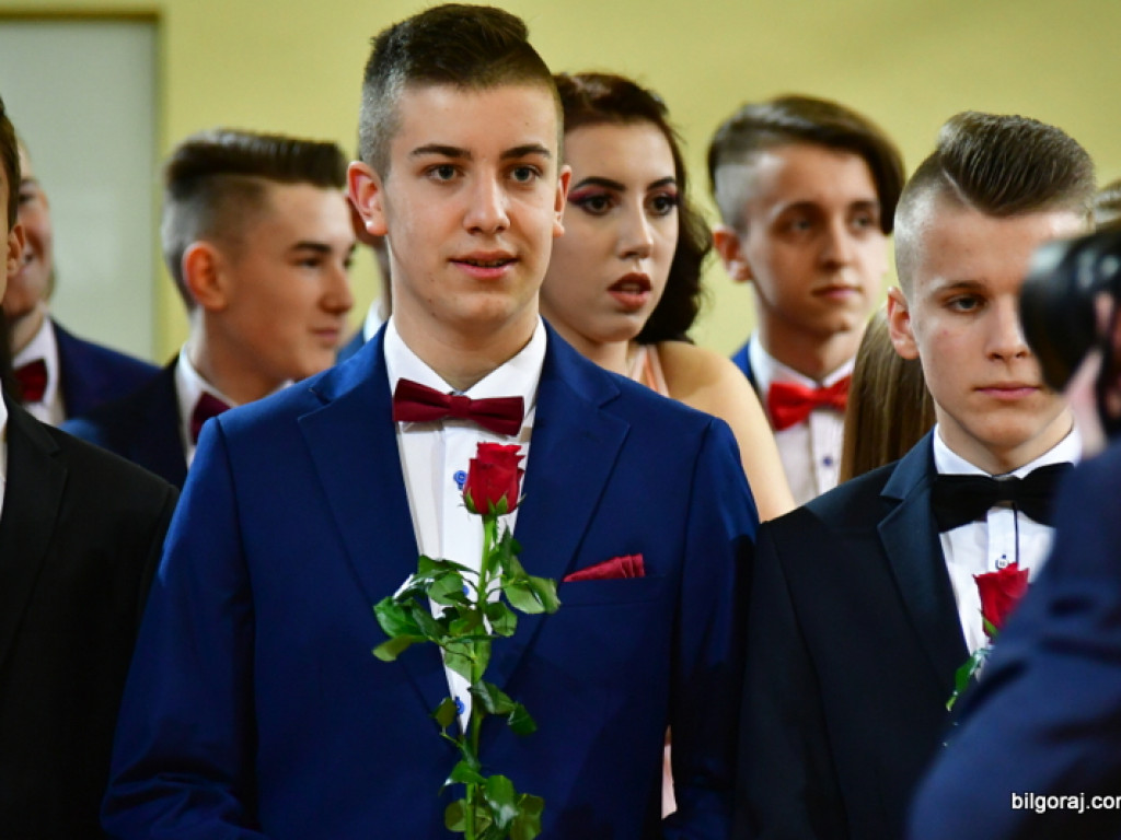 Bal gimnazjalny uczniów św. Jadwigi (FOTO, VIDEO)