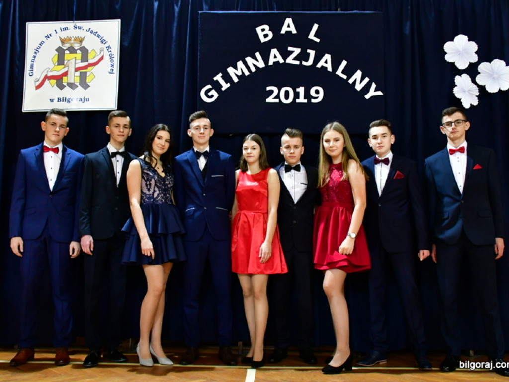Bal gimnazjalny uczniów św. Jadwigi (FOTO, VIDEO)