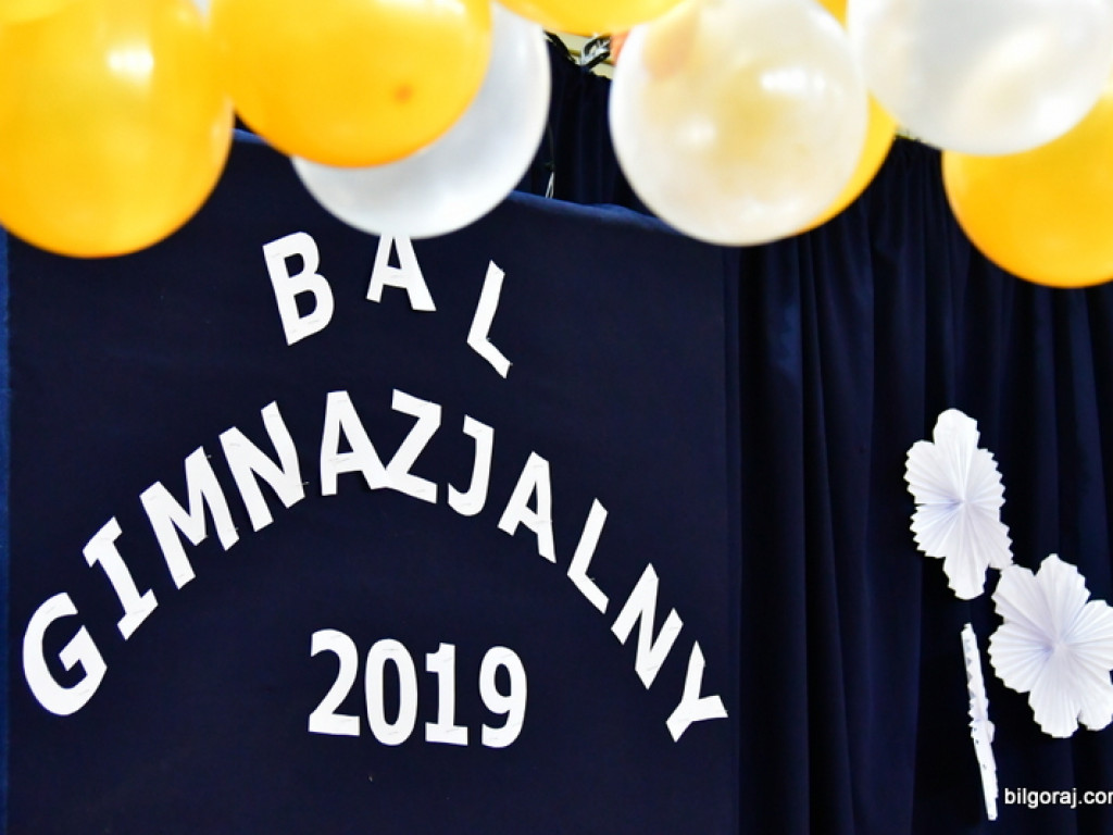 Bal gimnazjalny uczniów św. Jadwigi (FOTO, VIDEO)