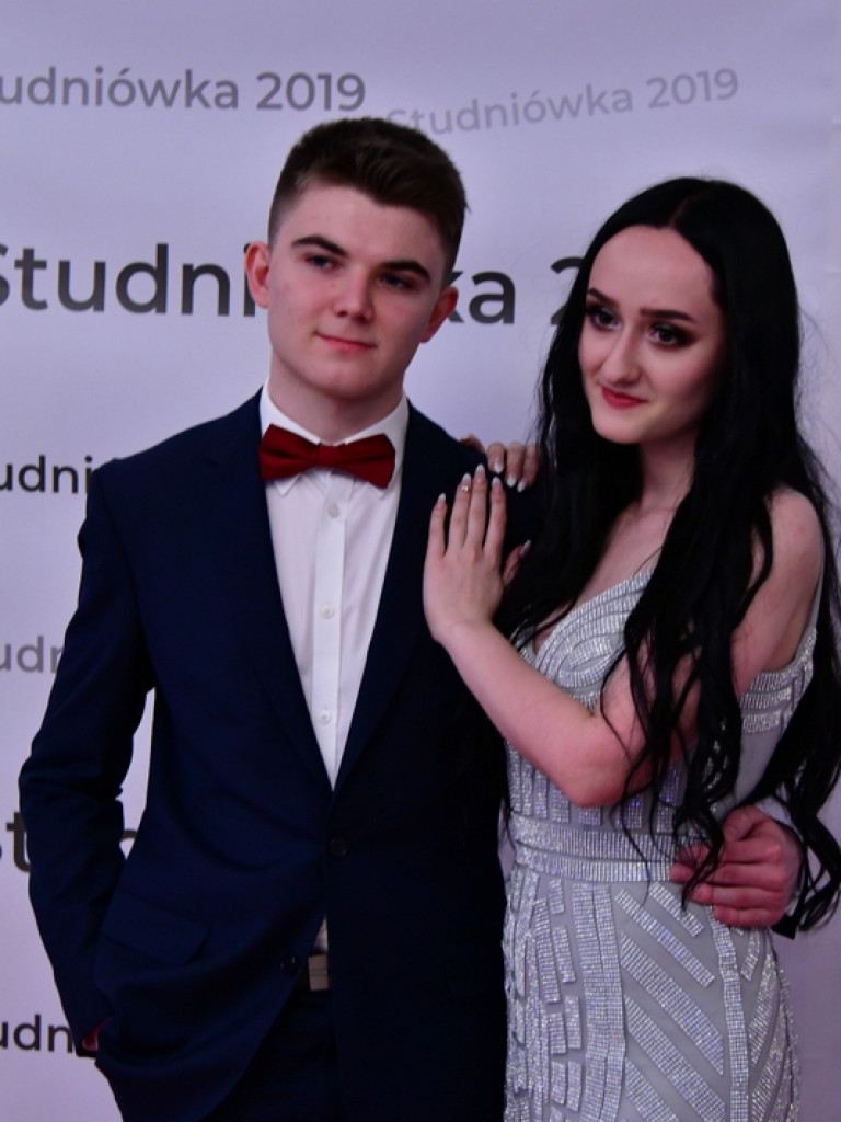 Studniówka ZSZiO (FOTO, VIDEO)