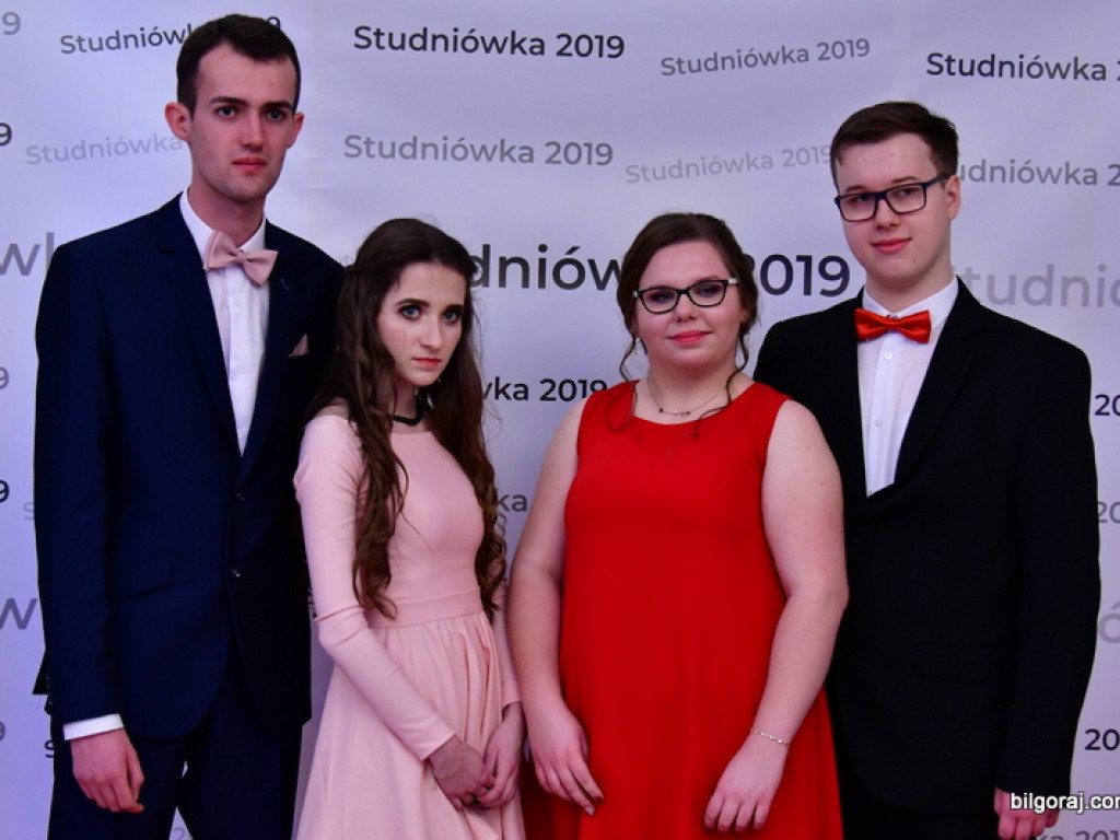 Studniówka ZSZiO (FOTO, VIDEO)
