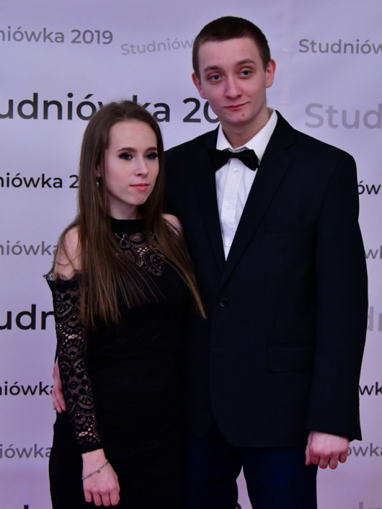 Studniówka ZSZiO (FOTO, VIDEO)