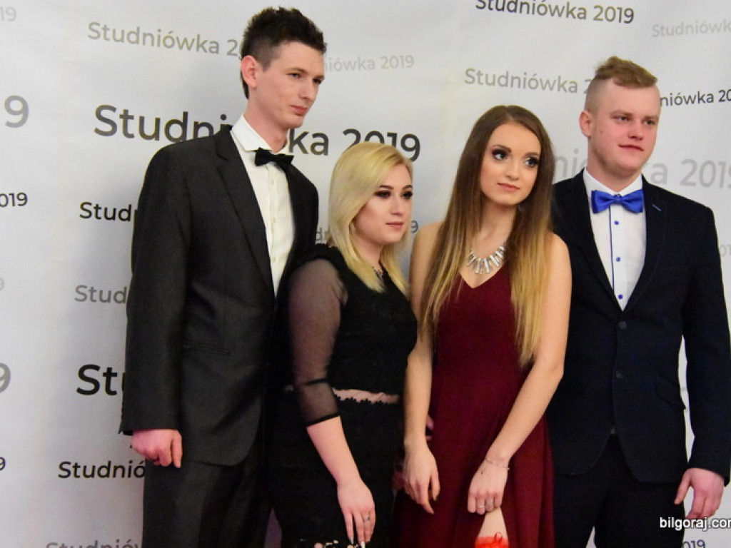 Studniówka ZSZiO (FOTO, VIDEO)