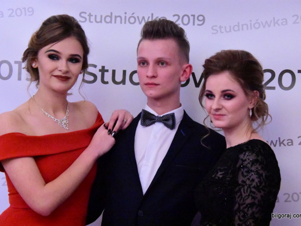 Studniówka ZSZiO (FOTO, VIDEO)