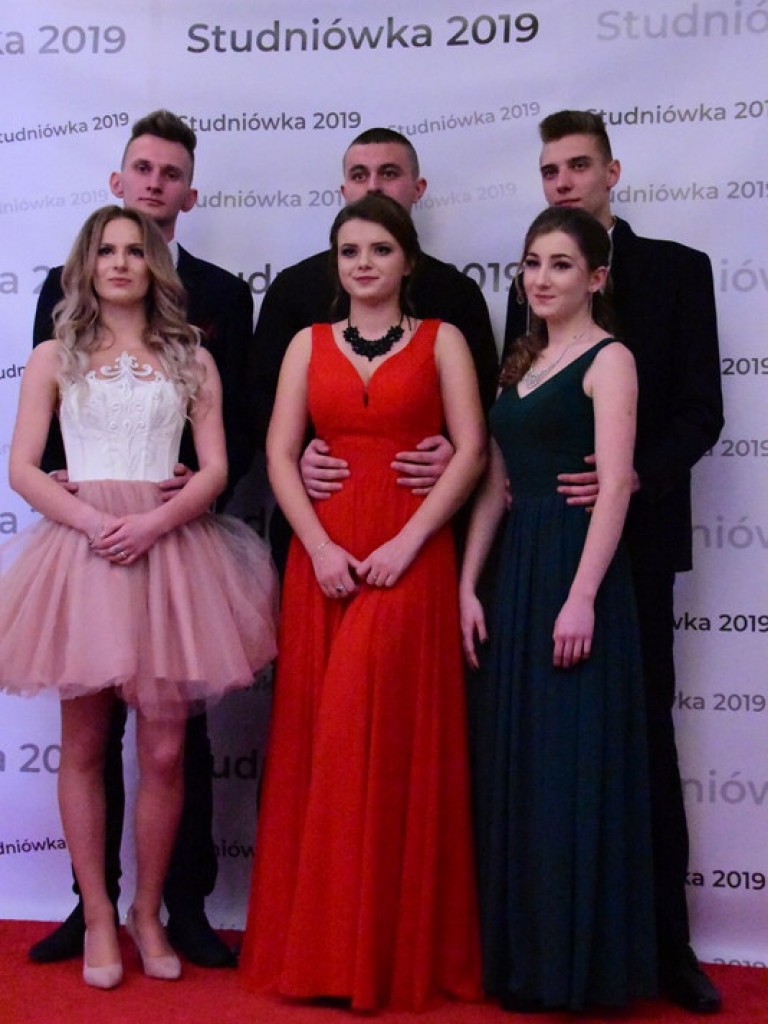 Studniówka ZSZiO (FOTO, VIDEO)