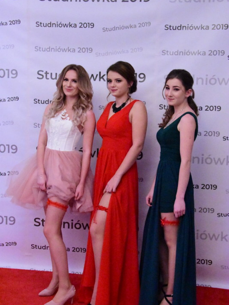 Studniówka ZSZiO (FOTO, VIDEO)