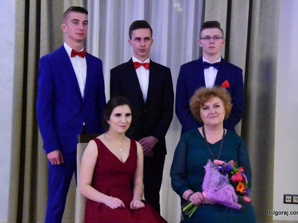 Studniówka ZSZiO (FOTO, VIDEO)