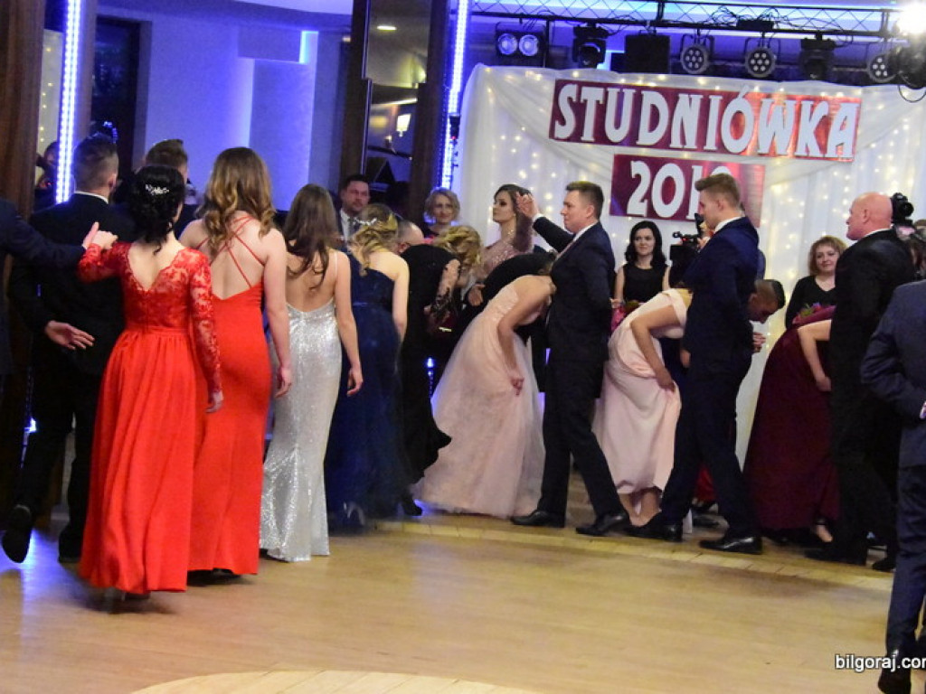 Studniówka ZSZiO (FOTO, VIDEO)