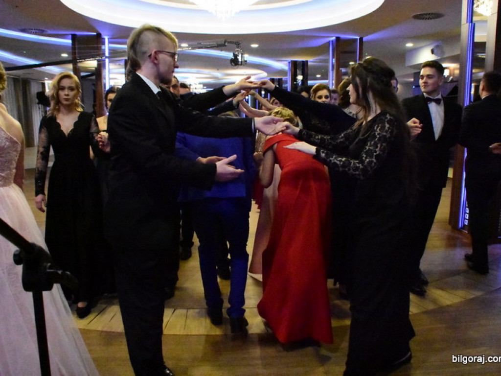 Studniówka ZSZiO (FOTO, VIDEO)