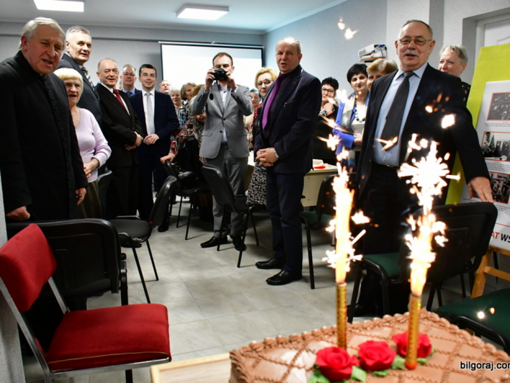 Otwarcie świetlicy dziennego pobytu dla seniorów w PCK (FOTO)