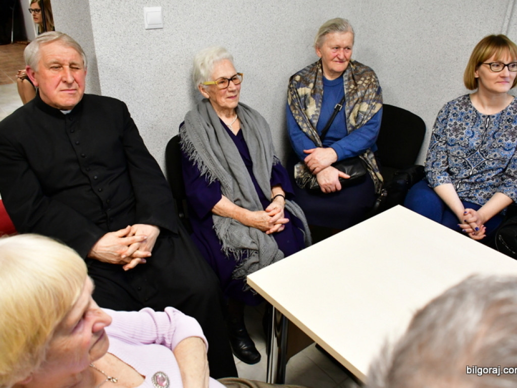 Otwarcie świetlicy dziennego pobytu dla seniorów w PCK (FOTO)