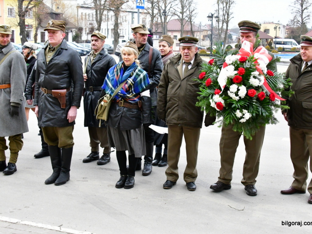 Patriotycznie w Józefowie. Uczczono