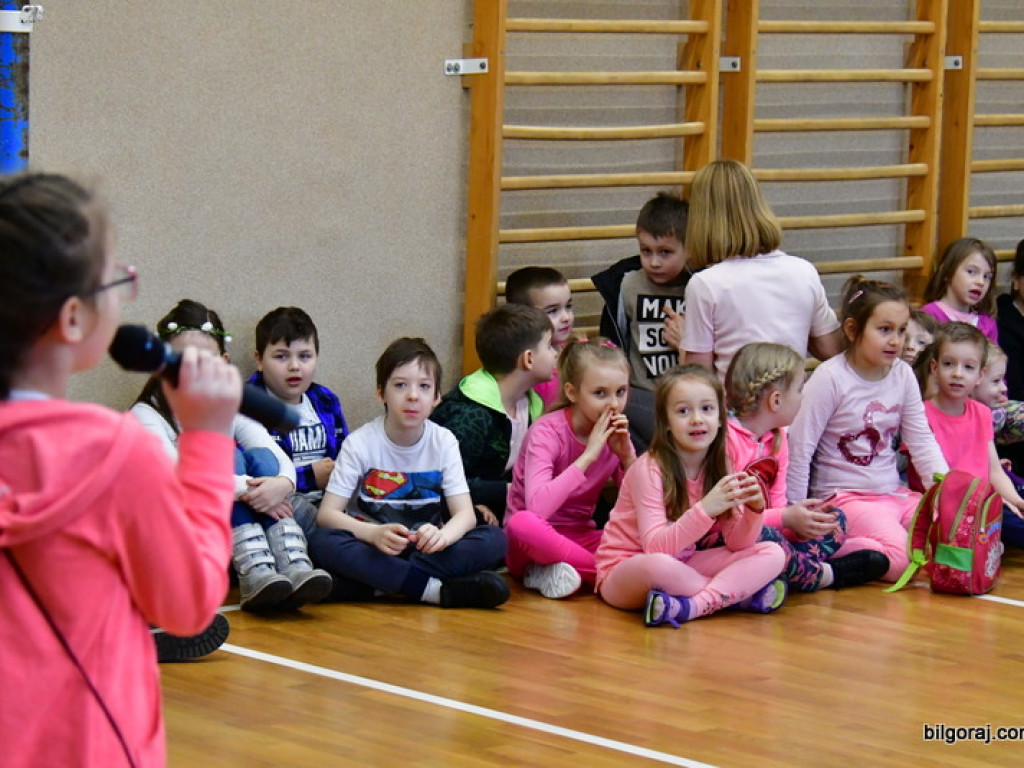 Festyn wiosenny Szkoły Podstawowej Nr 4 i Wioski Dziecięcej SOS w Biłgoraju (FOTO)