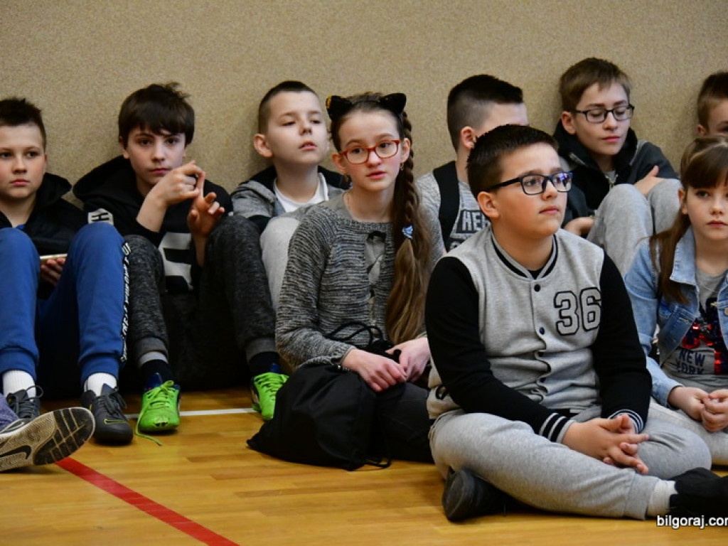 Festyn wiosenny Szkoły Podstawowej Nr 4 i Wioski Dziecięcej SOS w Biłgoraju (FOTO)