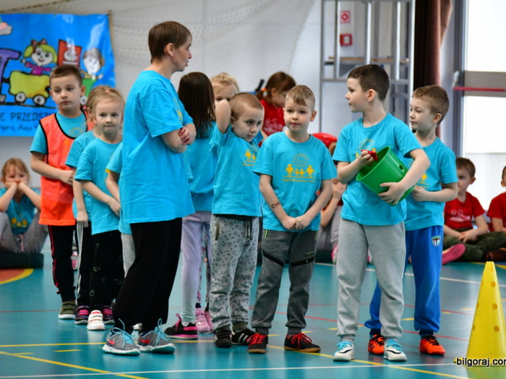 Przedszkolaki powitały wiosnę... na sportowo (FOTO)