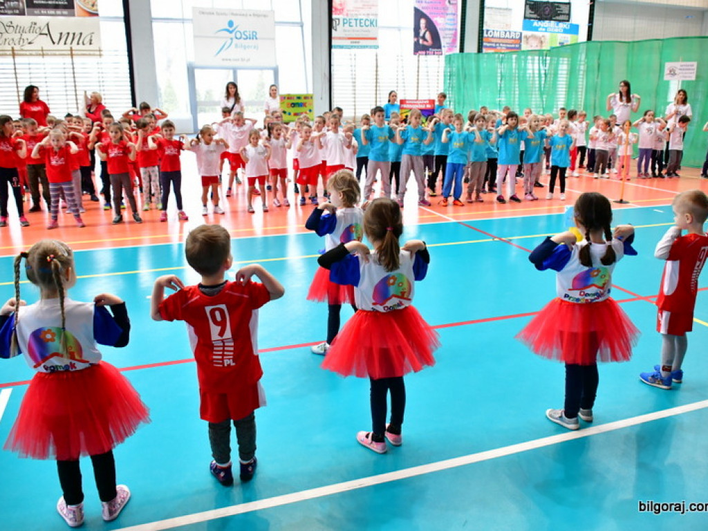 Przedszkolaki powitały wiosnę... na sportowo (FOTO)