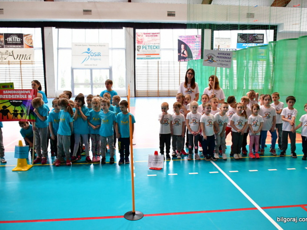 Przedszkolaki powitały wiosnę... na sportowo (FOTO)