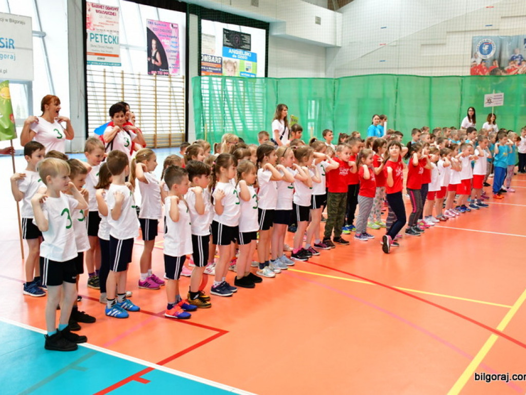 Przedszkolaki powitały wiosnę... na sportowo (FOTO)