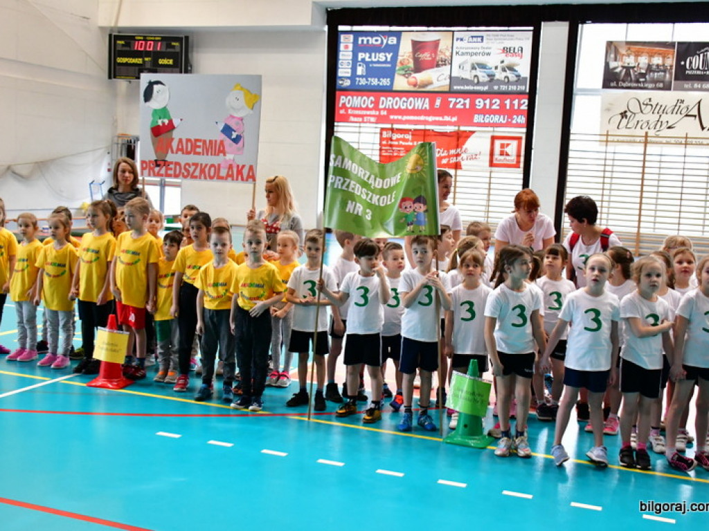 Przedszkolaki powitały wiosnę... na sportowo (FOTO)