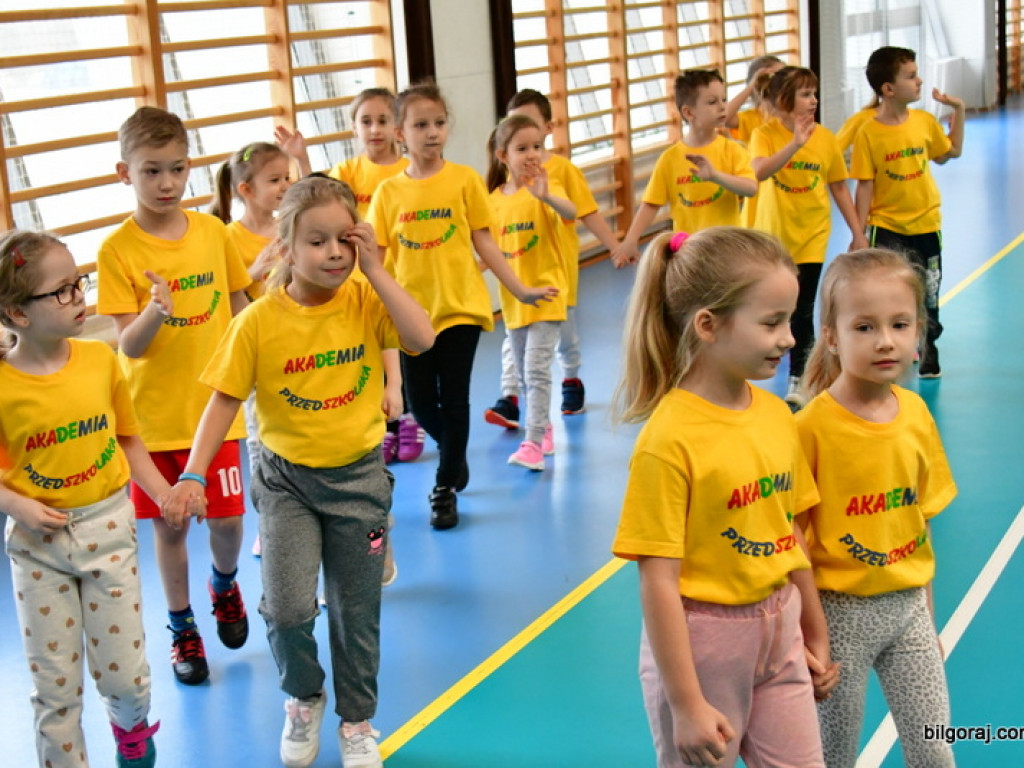 Przedszkolaki powitały wiosnę... na sportowo (FOTO)