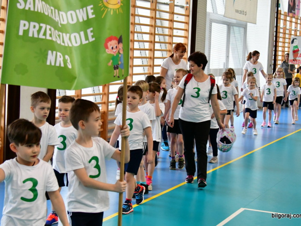 Przedszkolaki powitały wiosnę... na sportowo (FOTO)
