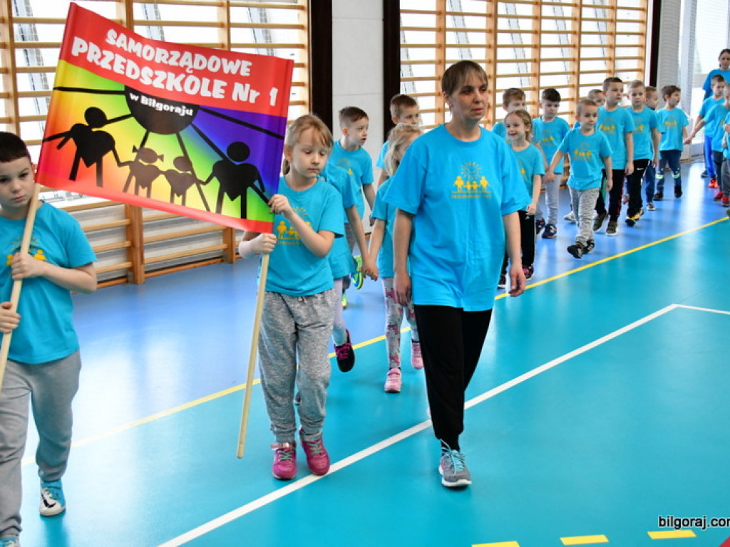 Przedszkolaki powitały wiosnę... na sportowo (FOTO)