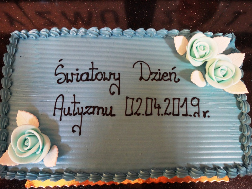 W geście solidarności z autystami (FOTO)