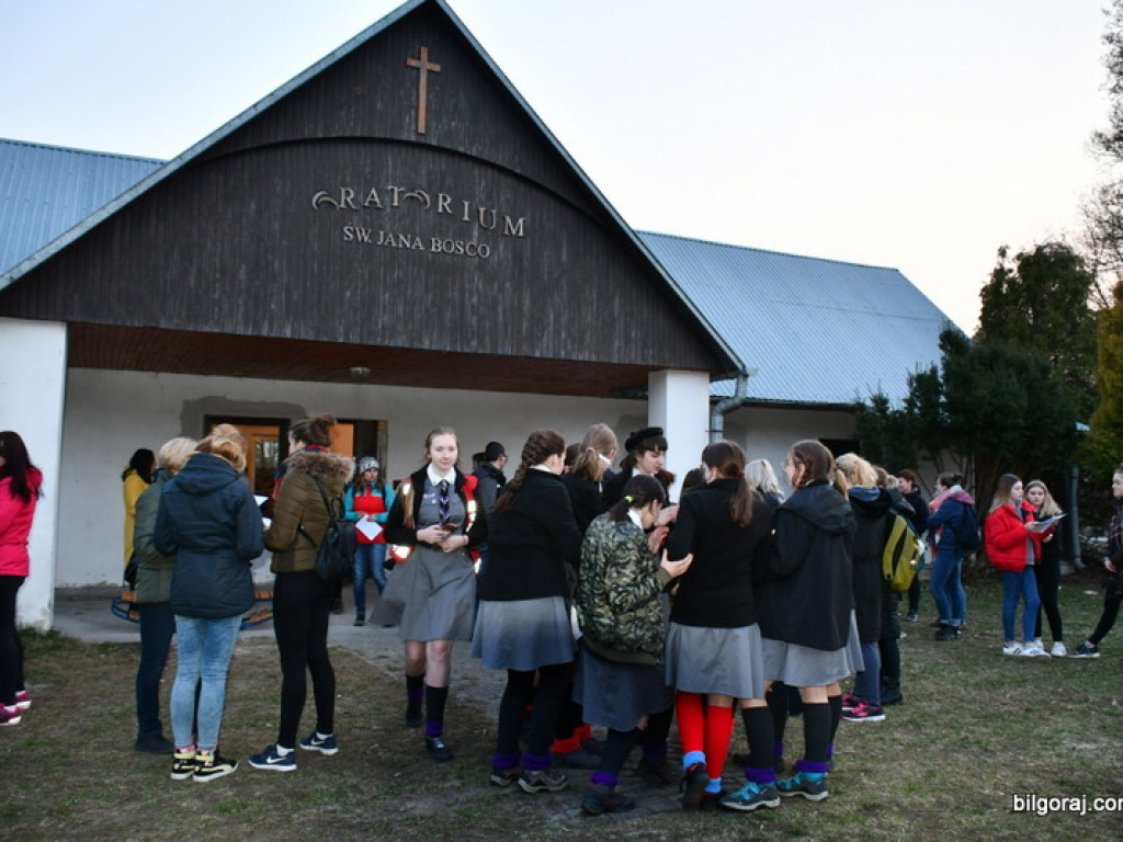 Harcerska Droga Krzyżowa (FOTO)