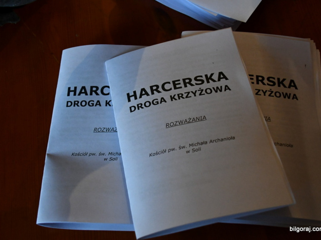 Harcerska Droga Krzyżowa (FOTO)