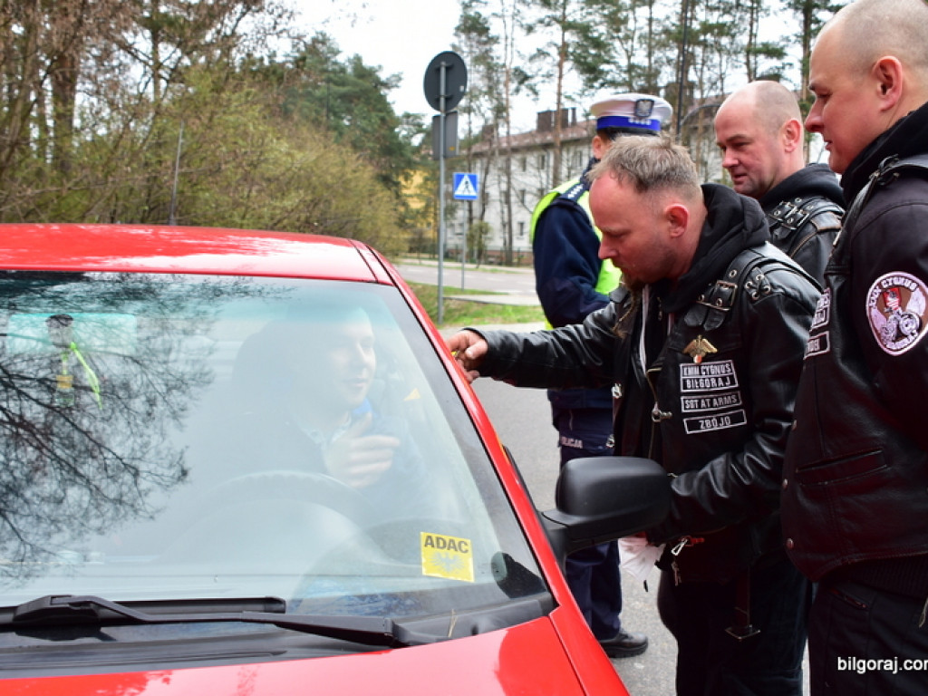 Patrz w lusterka. Motocykliści są wszędzie (FOTO)