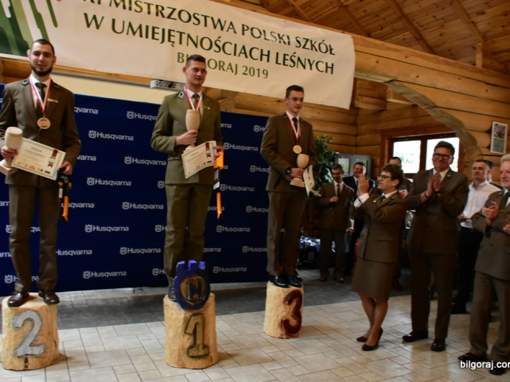 Zespół Szkół Leśnych zwyciężył w XI Mistrzostwach Polski Szkół w Umiejętnościach Leśnych (FOTO, WYNIKI)