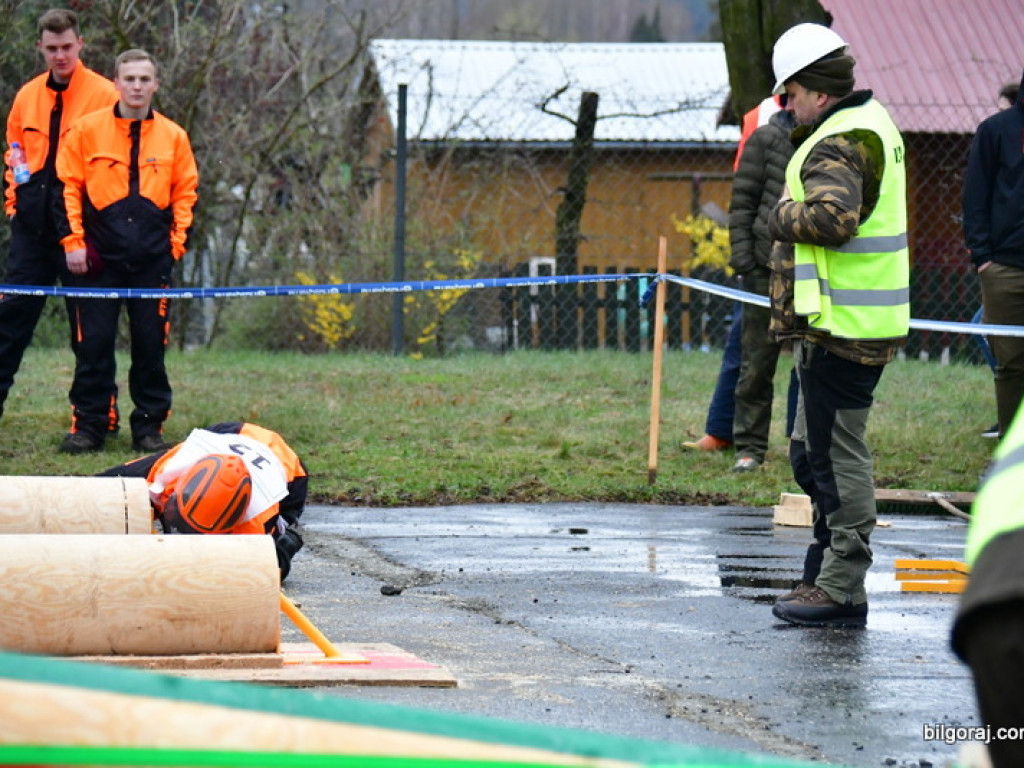 Zespół Szkół Leśnych zwyciężył w XI Mistrzostwach Polski Szkół w Umiejętnościach Leśnych (FOTO, WYNIKI)