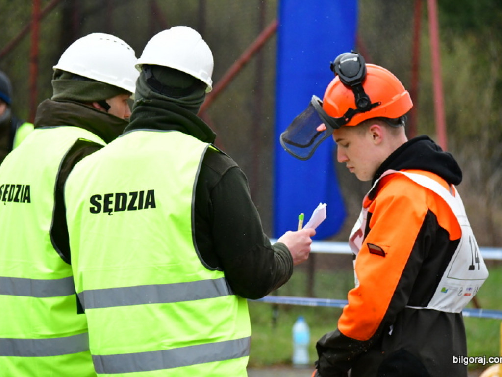 Zespół Szkół Leśnych zwyciężył w XI Mistrzostwach Polski Szkół w Umiejętnościach Leśnych (FOTO, WYNIKI)