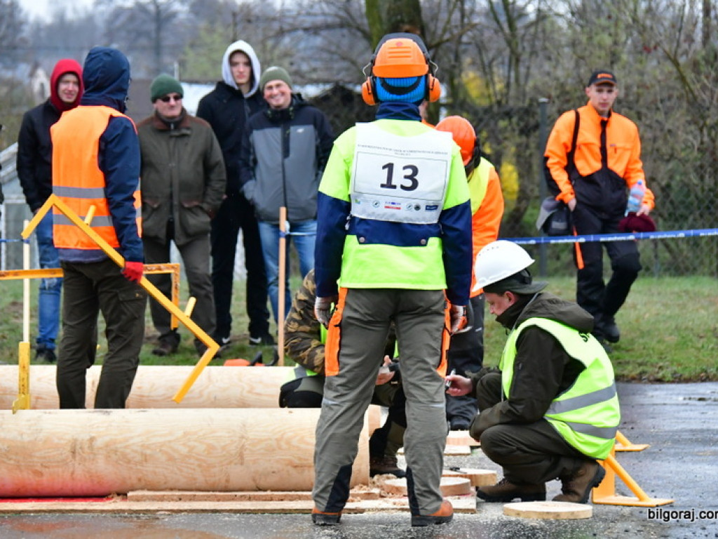 Zespół Szkół Leśnych zwyciężył w XI Mistrzostwach Polski Szkół w Umiejętnościach Leśnych (FOTO, WYNIKI)