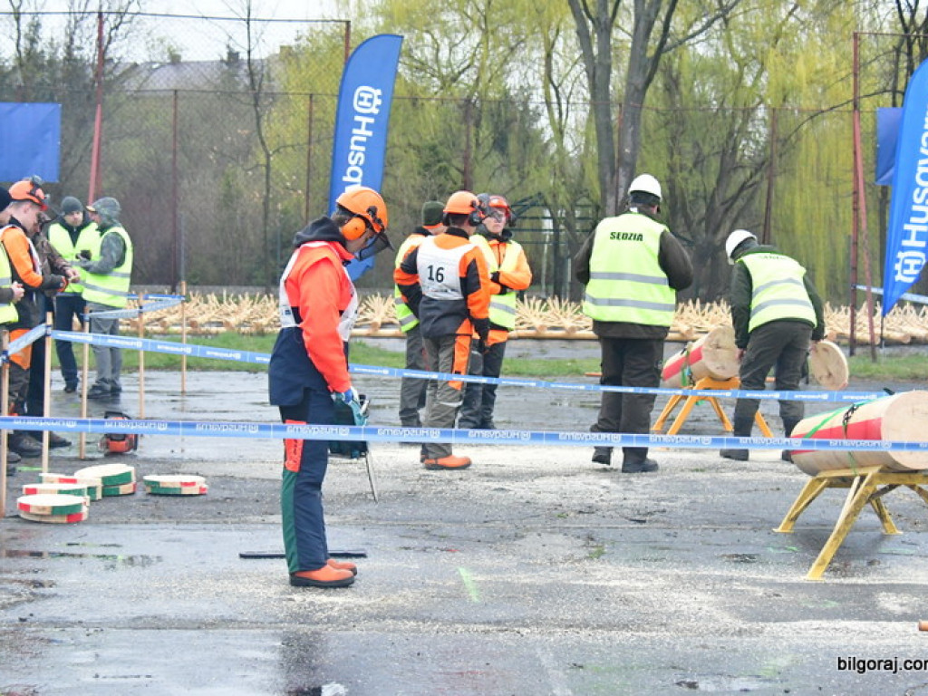 Zespół Szkół Leśnych zwyciężył w XI Mistrzostwach Polski Szkół w Umiejętnościach Leśnych (FOTO, WYNIKI)