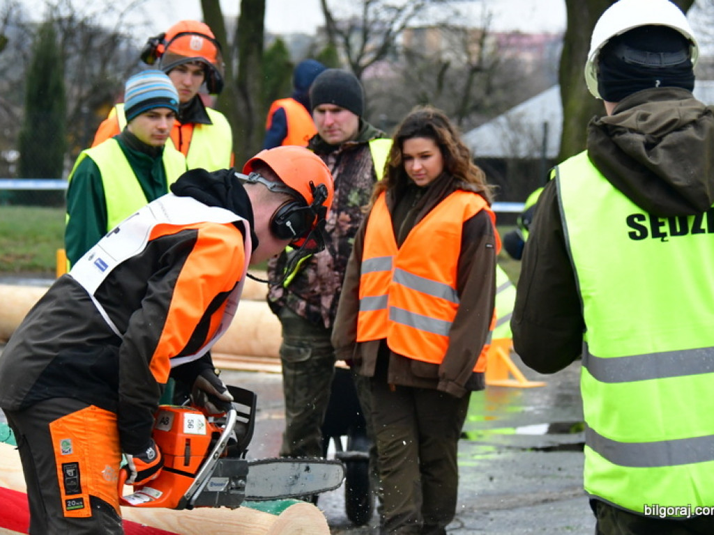 Zespół Szkół Leśnych zwyciężył w XI Mistrzostwach Polski Szkół w Umiejętnościach Leśnych (FOTO, WYNIKI)