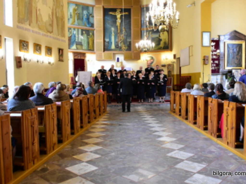 Chóralny Koncert Pieśni Pasyjnej i Pokutnej w Korytkowie Dużym (FOTO)