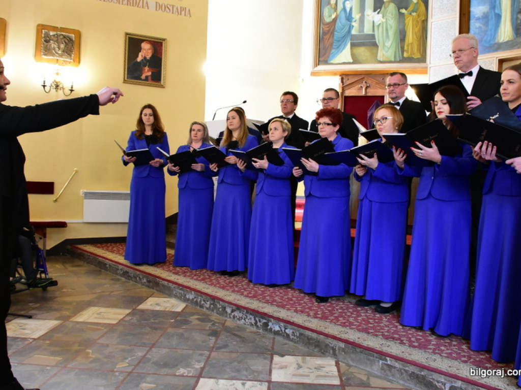 Chóralny Koncert Pieśni Pasyjnej i Pokutnej w Korytkowie Dużym (FOTO)