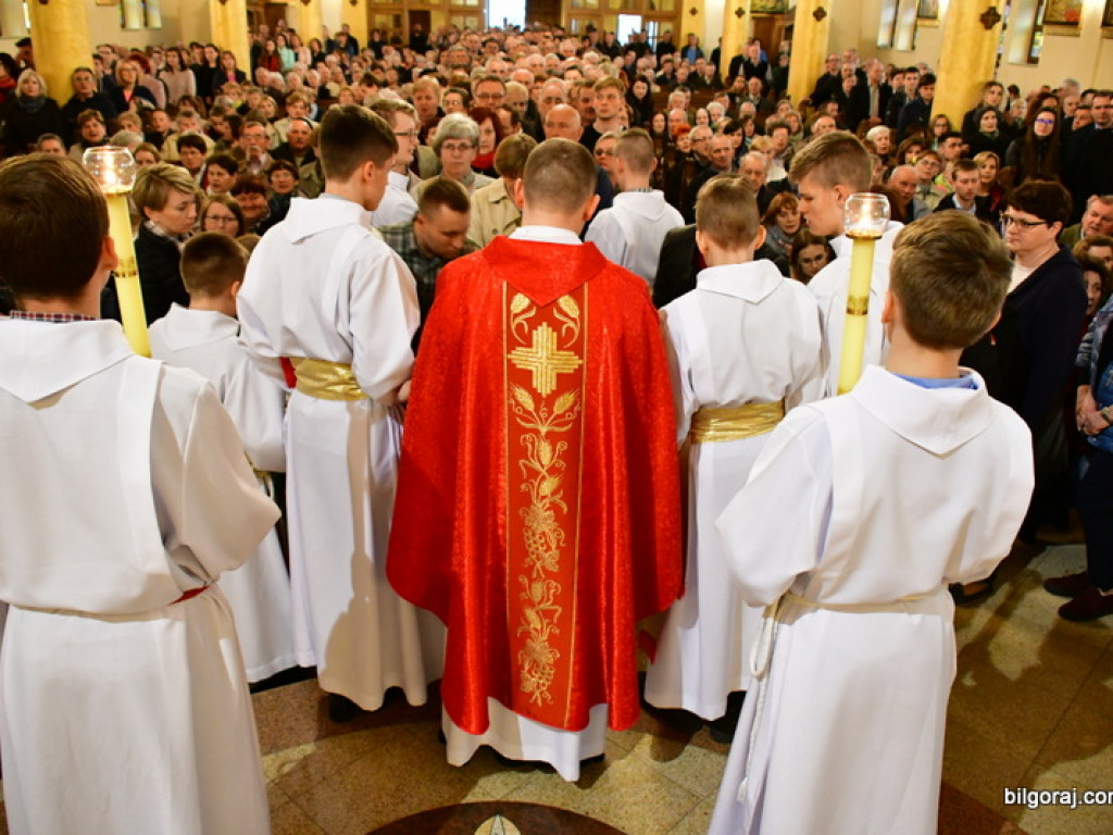 Głosimy Krzyż i Zmartwychwstanie. Wielki Piątek (FOTO)